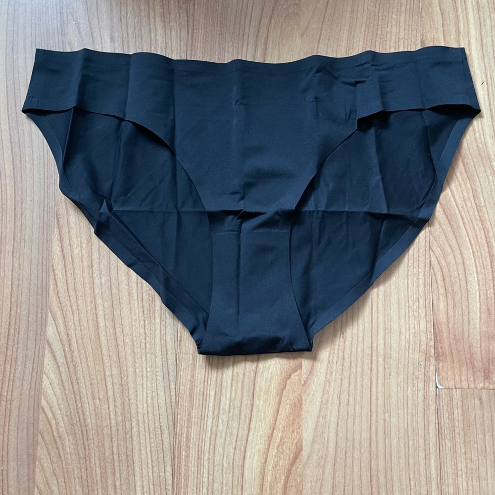 Sweaty Betty Barely There Pants